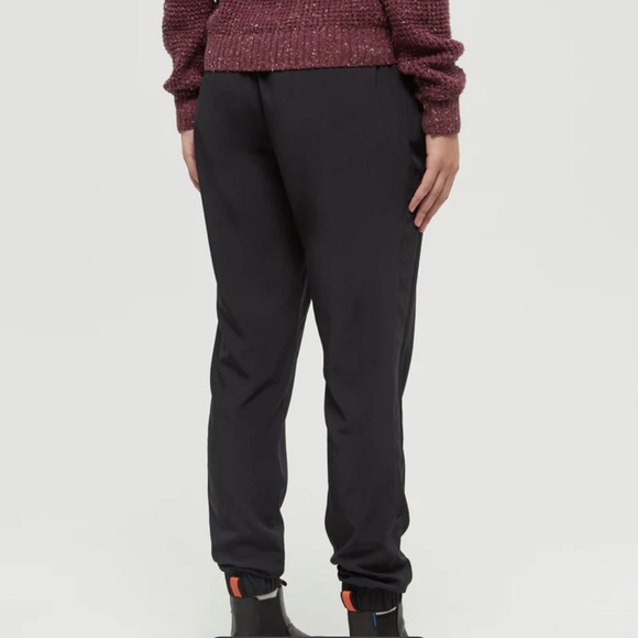 Tentree inMotion Pacific Jogger - Picture 8 of 10